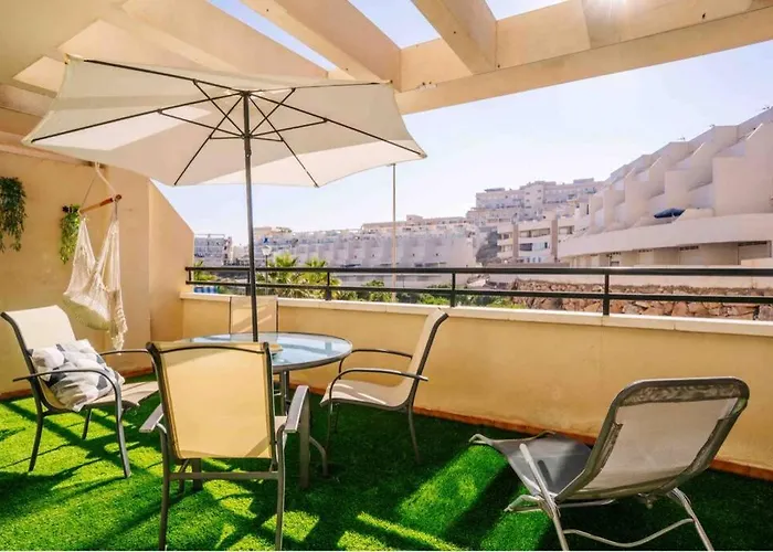 5Th Level - Terrace, Pool, Paddle, Wifi