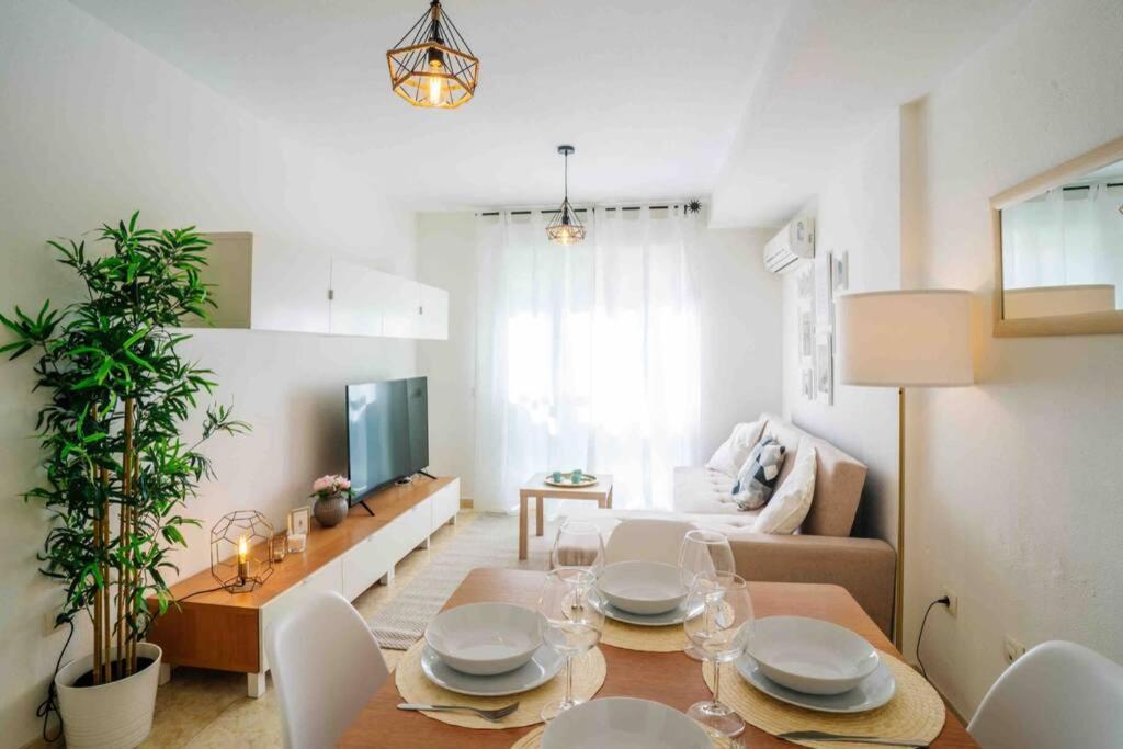 Apartament 5th Level - Terrace, Pool, Paddle, Wifi *