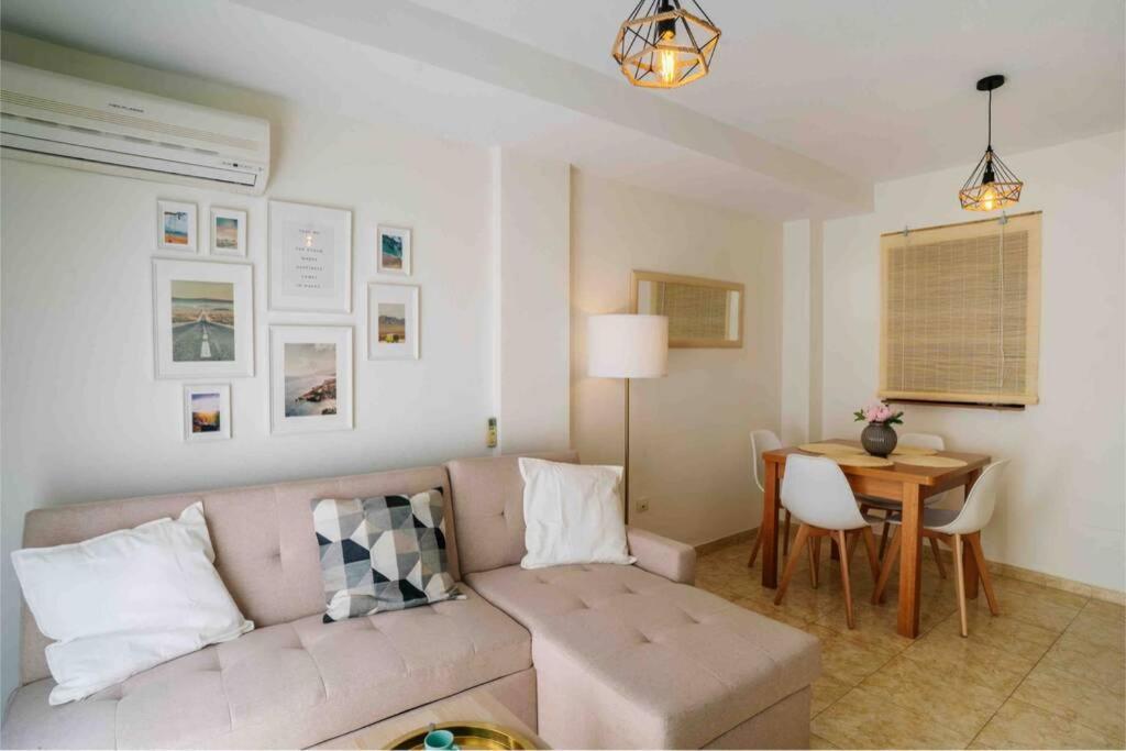 5th Level - Terrace, Pool, Paddle, Wifi Apartment *